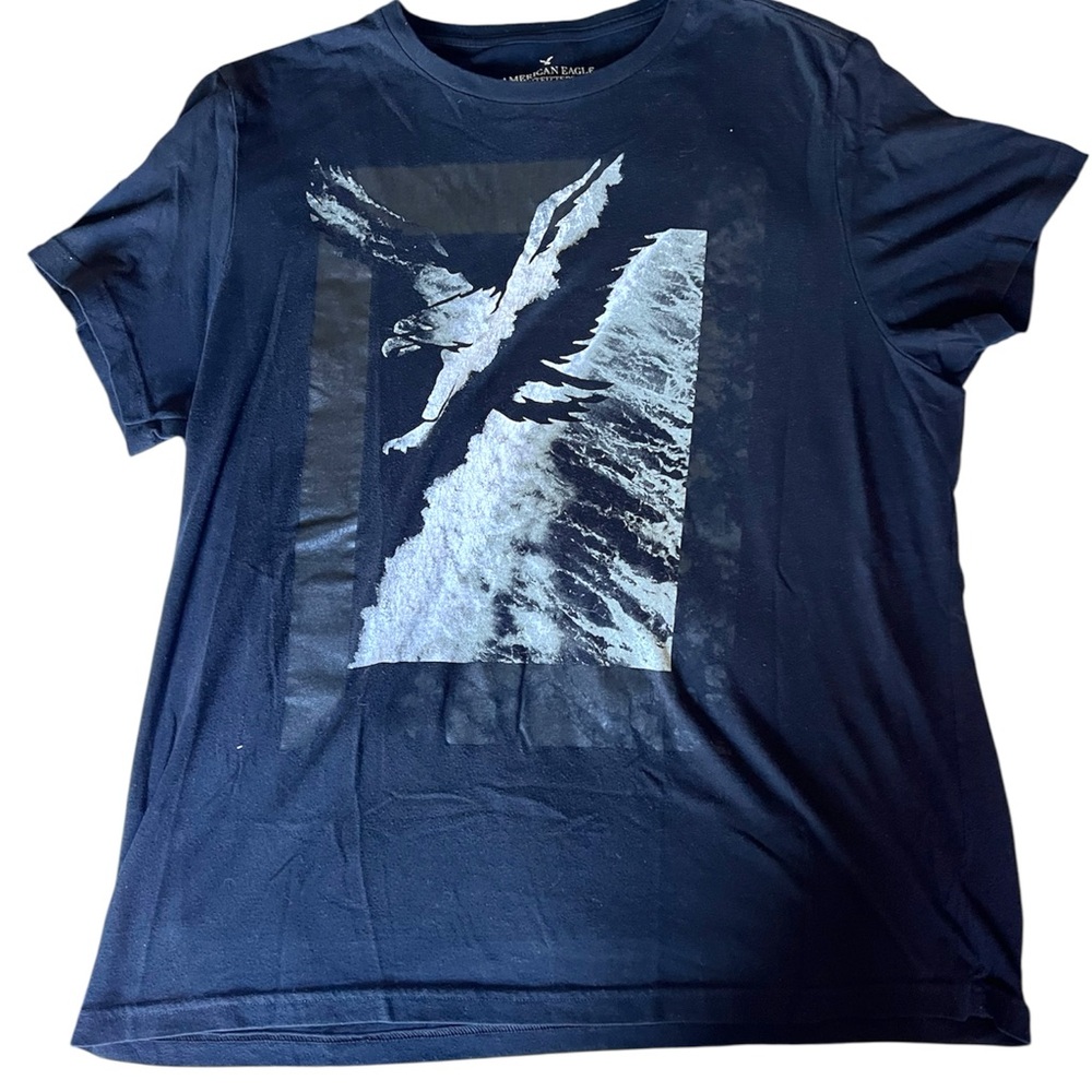 American Eagle Outfitters Black Tee